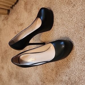 YSL Pumps